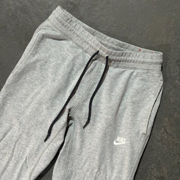 nike trousers - Picture 3 of 7
